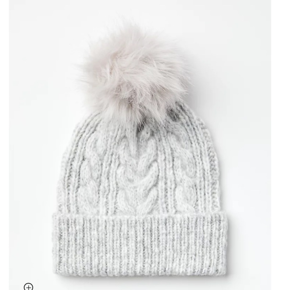 LOFT NWT Cable Pom Pom Beanie - Light Gray